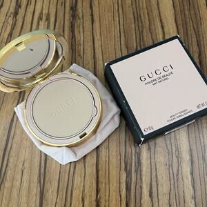 Gucci Poudre De Beauté Beauty Powder 01.5 Mat Naturel 0.35 oz 10g